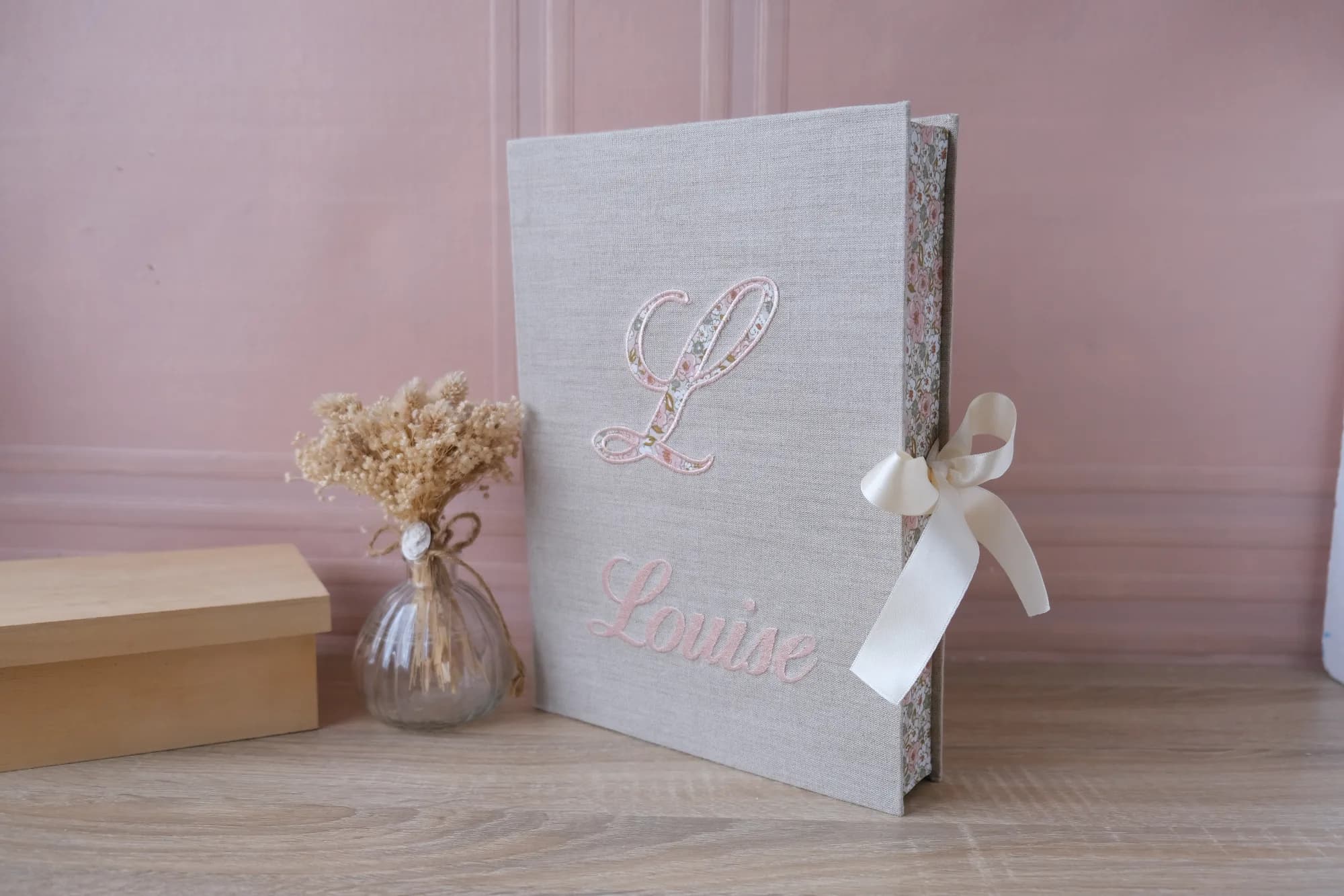 Coffret style livre « Louise »